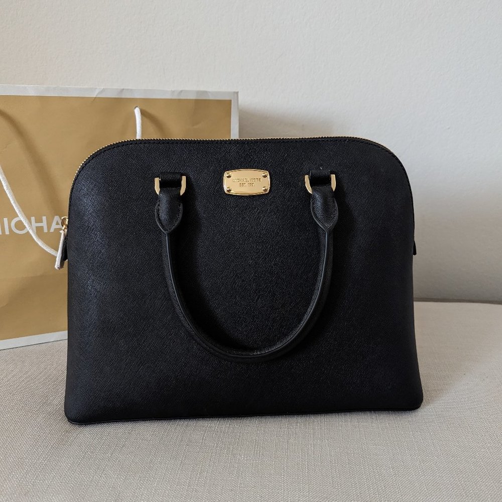Michael Kors | Cindy Large Leather Dome Satchel - Black